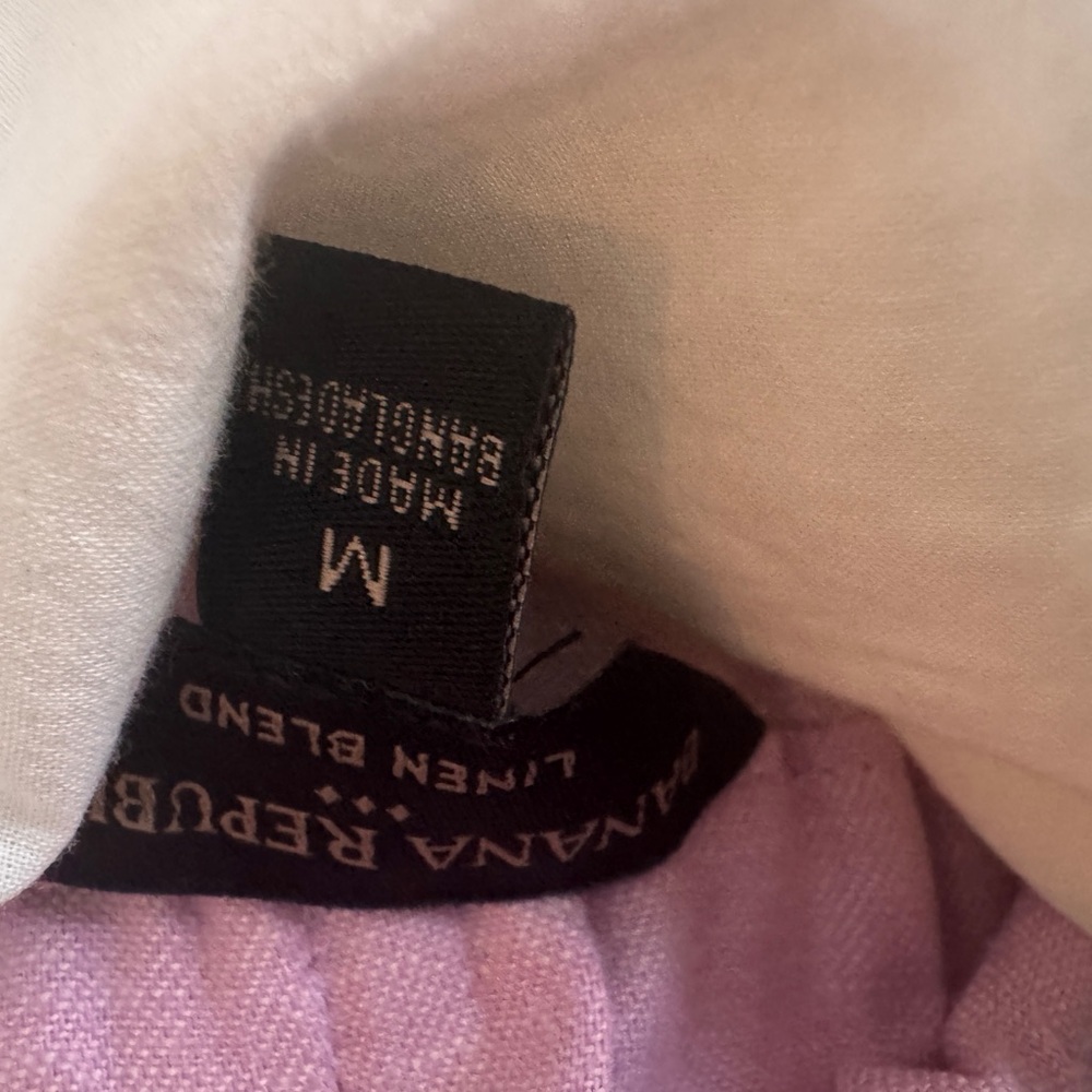 Banana Republic Pink Linen Blend Shorts Size M | High Waist Pleated Chic
Used - Picture 6 of 7
